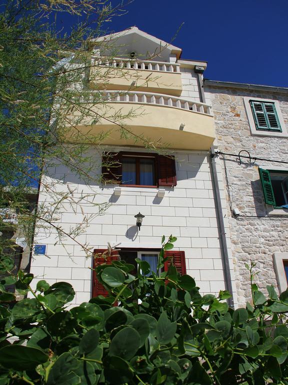 Holiday Home Blaz Primošten Rom bilde